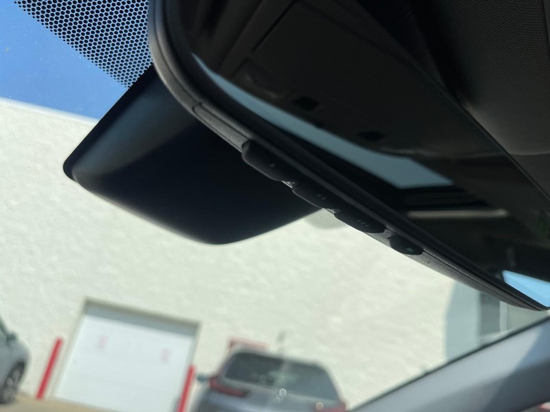 Toyota RAV4 Vehicle Image 33