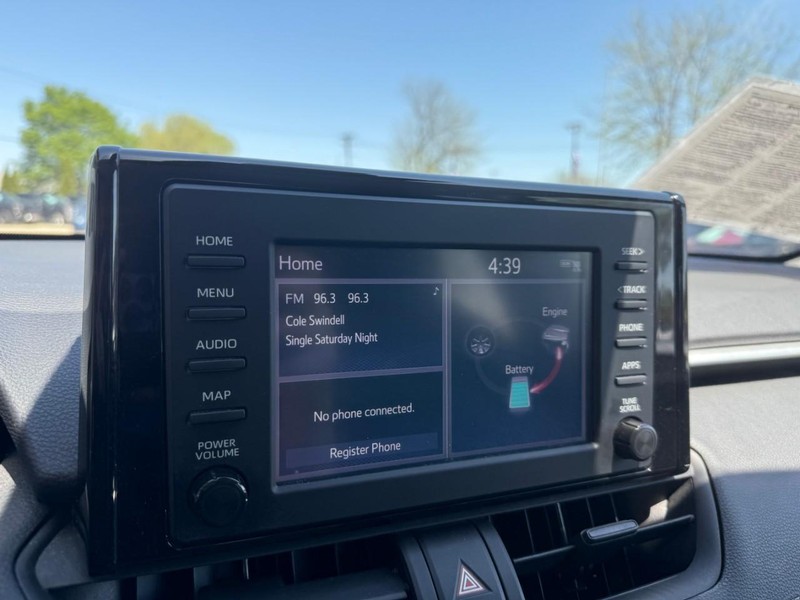 Toyota RAV4 Hybrid Vehicle Image 23