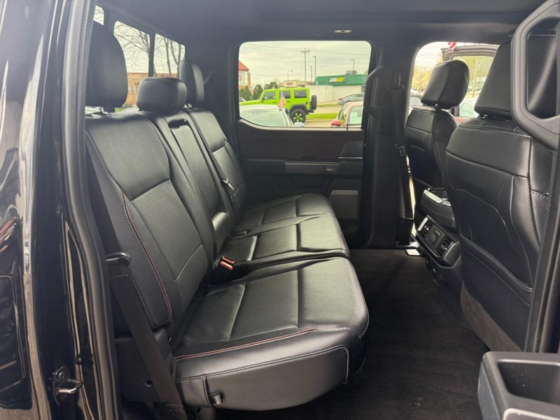 Ford F-150 Vehicle Image 16
