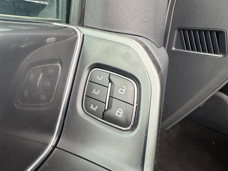 Ford F-150 Vehicle Image 22