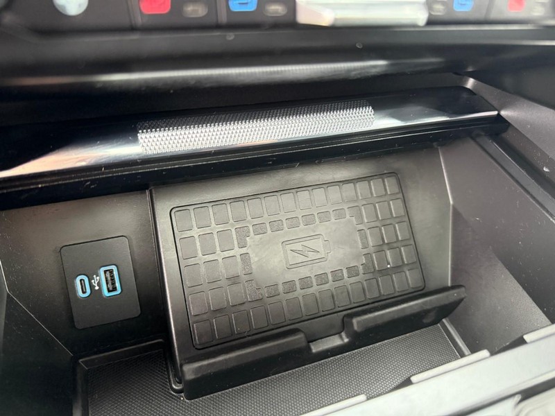 Ford F-150 Vehicle Image 38