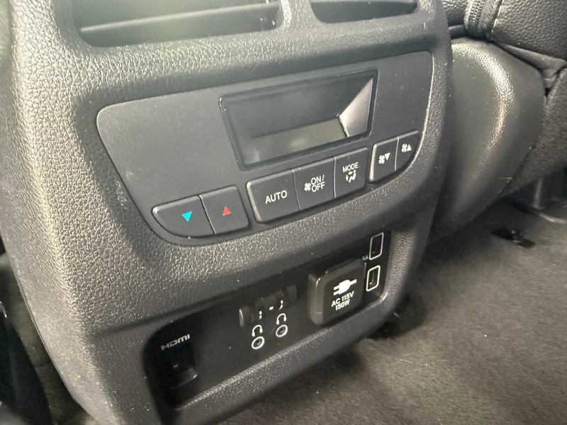 Honda Pilot Vehicle Image 13