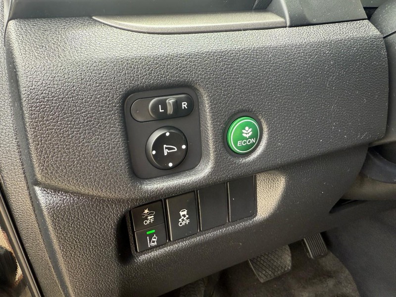 Honda Pilot Vehicle Image 21