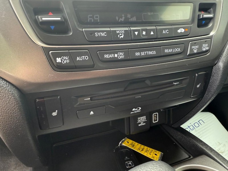 Honda Pilot Vehicle Image 30