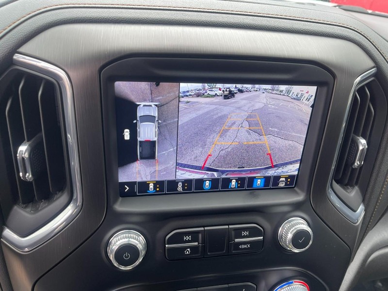 GMC Sierra 2500HD Vehicle Image 35