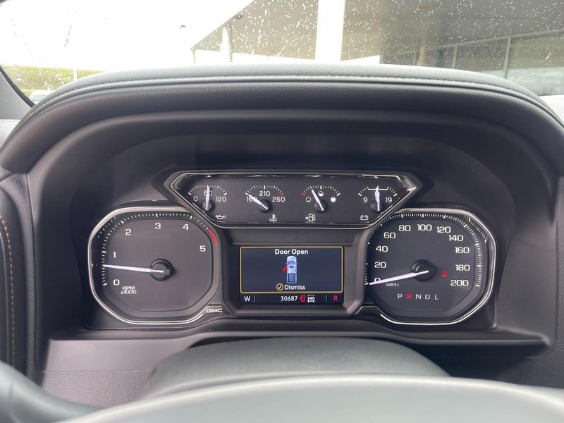 GMC Sierra 2500HD Vehicle Image 37