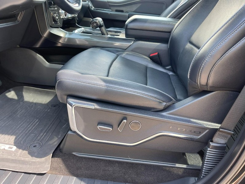 Ford F-150 Vehicle Image 24