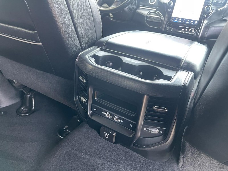 Ram 2500 Vehicle Image 16