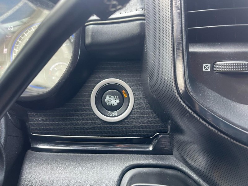 Ram 2500 Vehicle Image 33