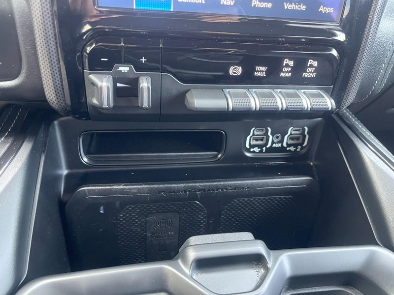 Ram 2500 Vehicle Image 36