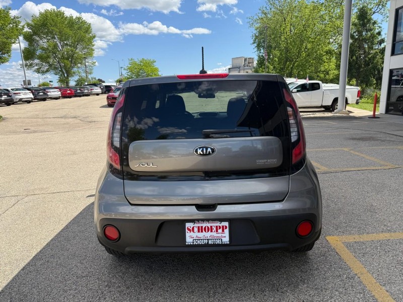 Kia Soul Vehicle Image 06