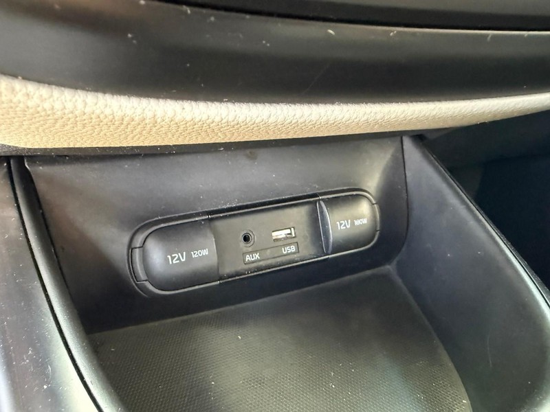 Kia Soul Vehicle Image 25
