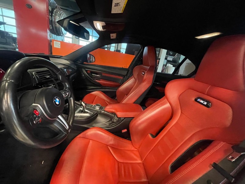 BMW M3 Vehicle Image 03