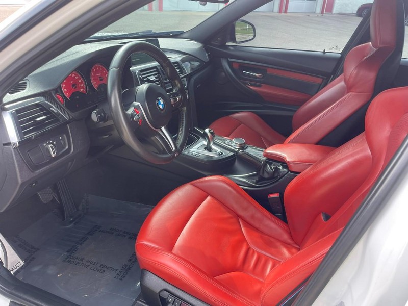 BMW M3 Vehicle Image 20