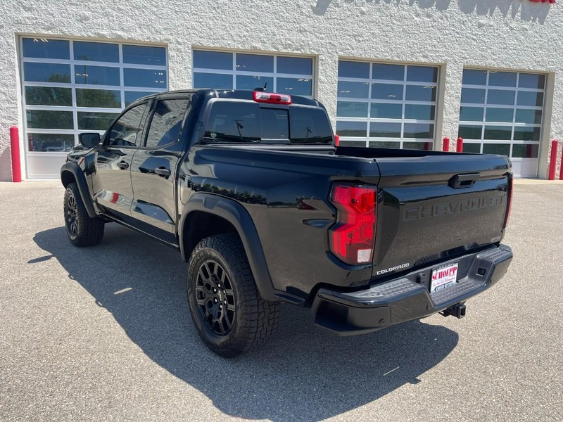 Chevrolet Colorado Vehicle Image 04