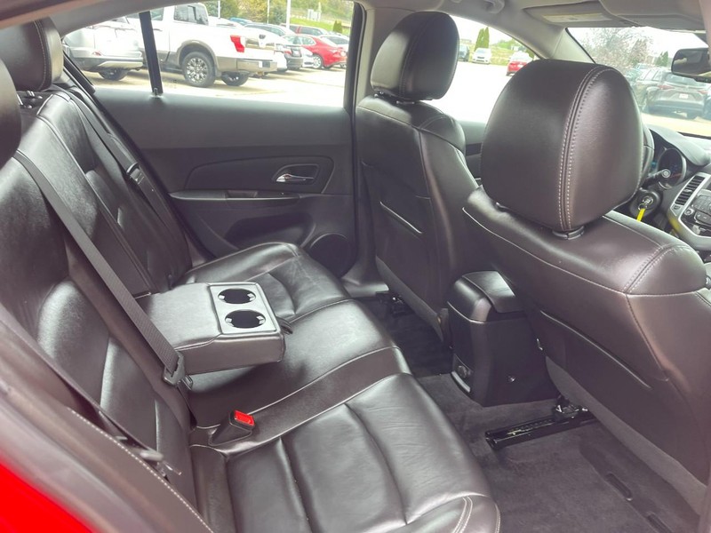 Chevrolet Cruze Vehicle Image 07