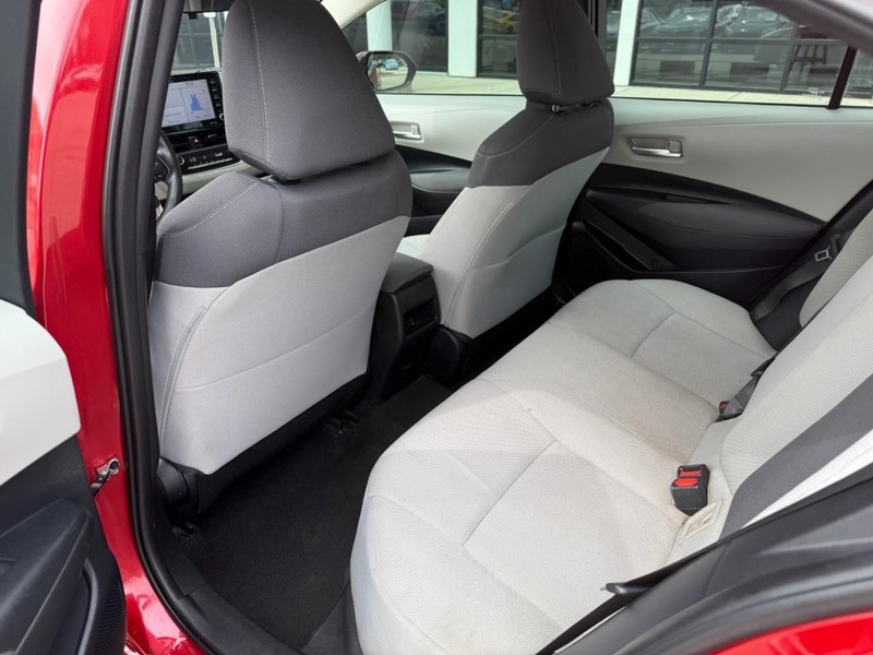 Toyota Corolla Vehicle Image 10