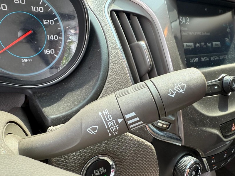 Chevrolet Cruze Vehicle Image 21