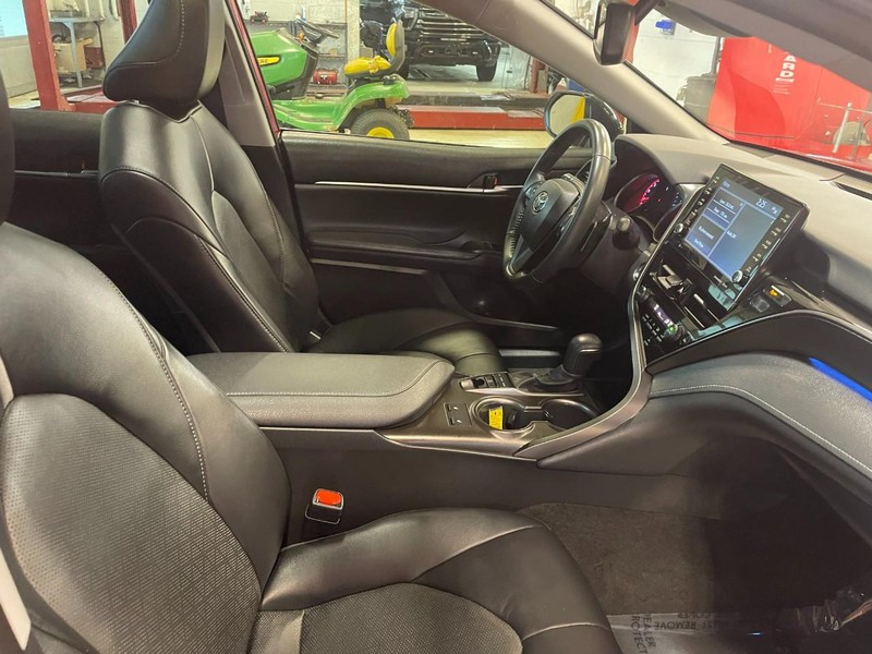 Toyota Camry Vehicle Image 07