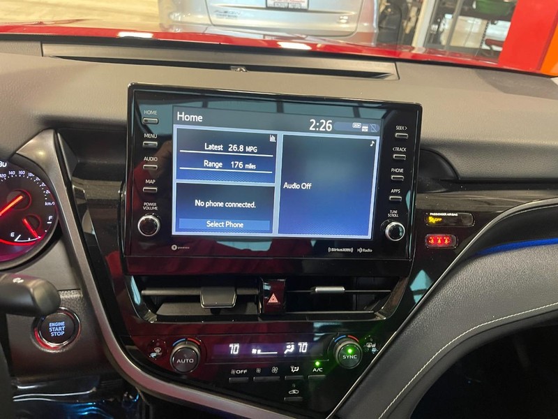 Toyota Camry Vehicle Image 23