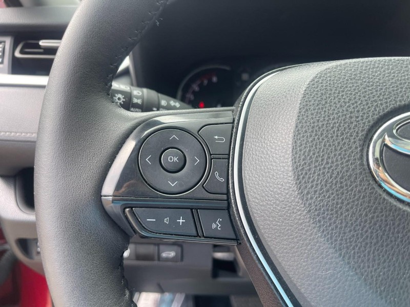 Toyota RAV4 Vehicle Image 26