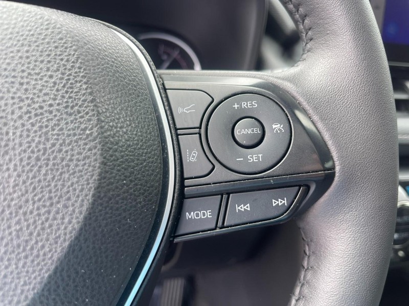 Toyota RAV4 Vehicle Image 27
