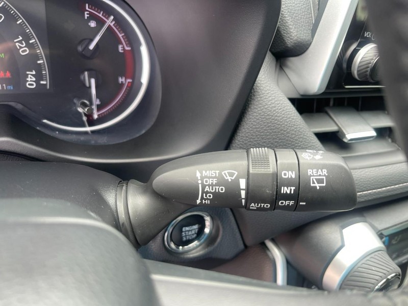 Toyota RAV4 Vehicle Image 29