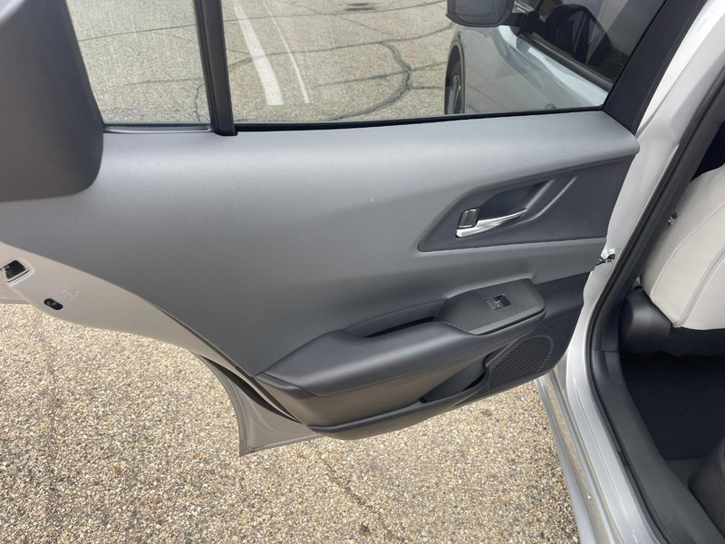 Toyota Prius Vehicle Image 20