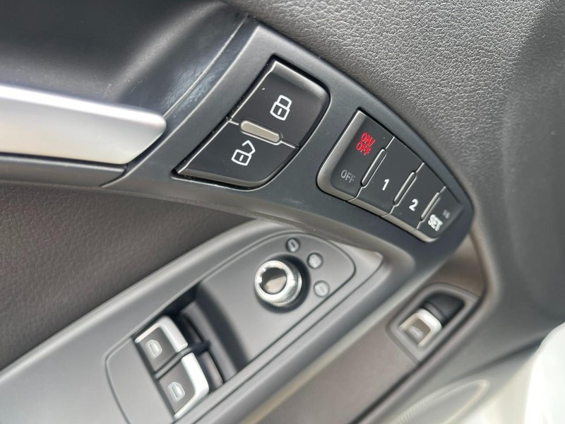 Audi A5 Vehicle Image 16