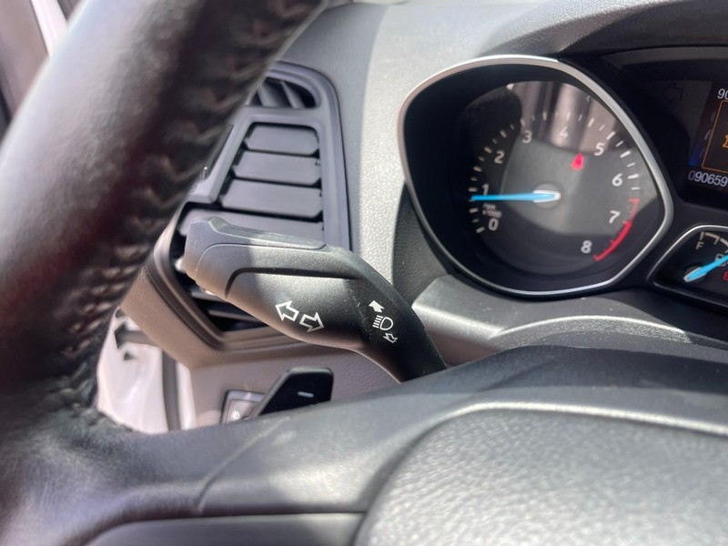 Ford Escape Vehicle Image 26
