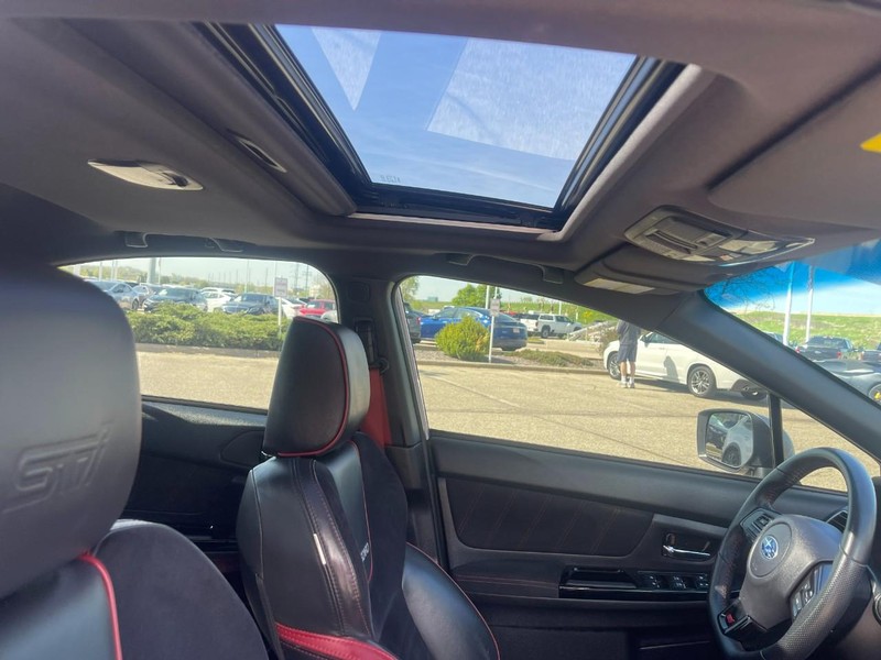 Subaru WRX Vehicle Image 10