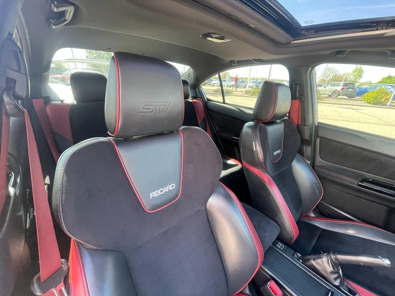 Subaru WRX Vehicle Image 12