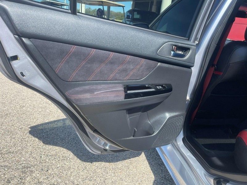 Subaru WRX Vehicle Image 19