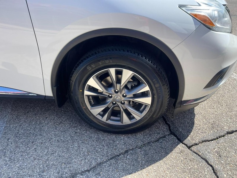 Nissan Murano Vehicle Image 07