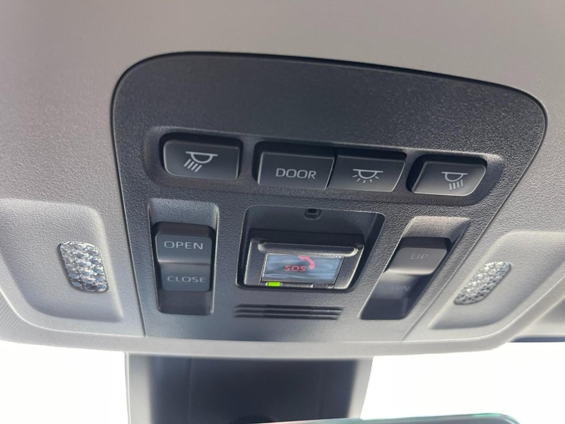Toyota Camry Vehicle Image 31