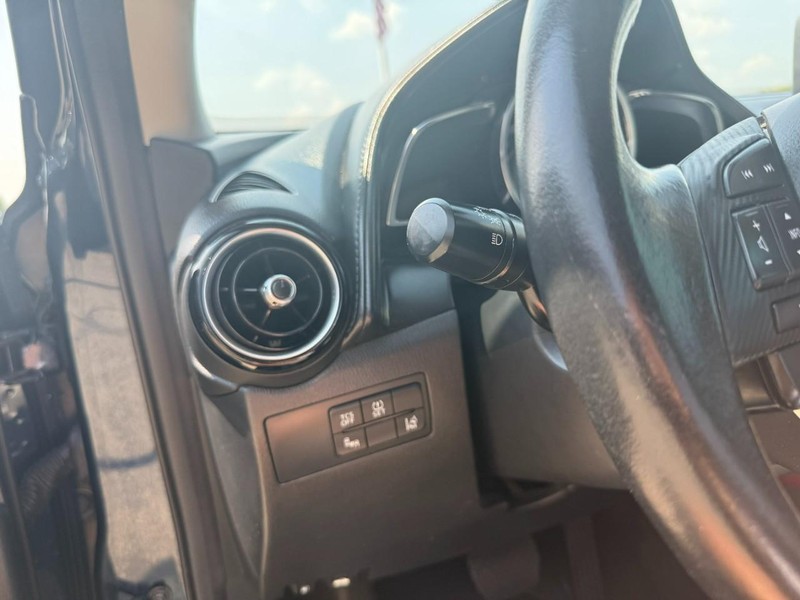 Mazda CX-3 Vehicle Image 14