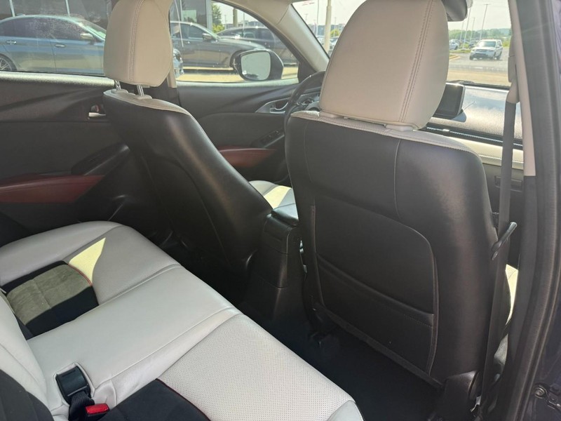 Mazda CX-3 Vehicle Image 25