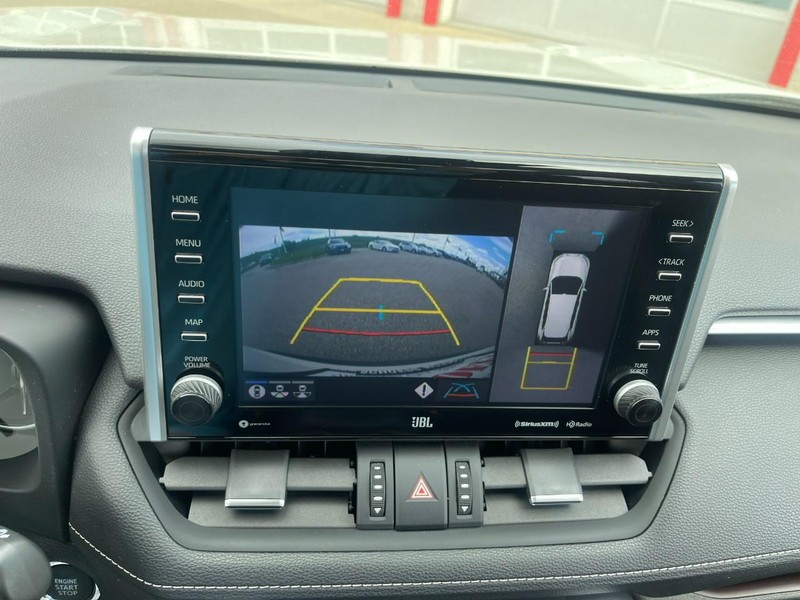 Toyota RAV4 Vehicle Image 35