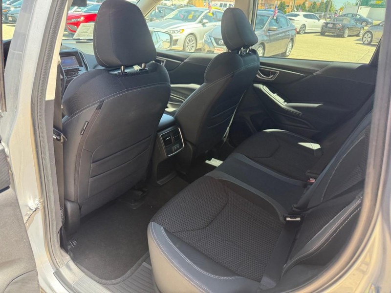 Subaru Forester Vehicle Image 12