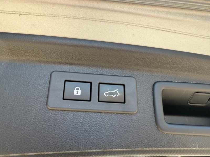 Subaru Forester Vehicle Image 15