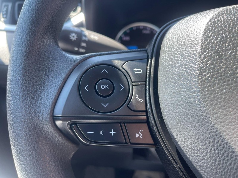 Toyota RAV4 Hybrid Vehicle Image 27