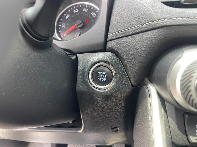 Toyota RAV4 Vehicle Image 27