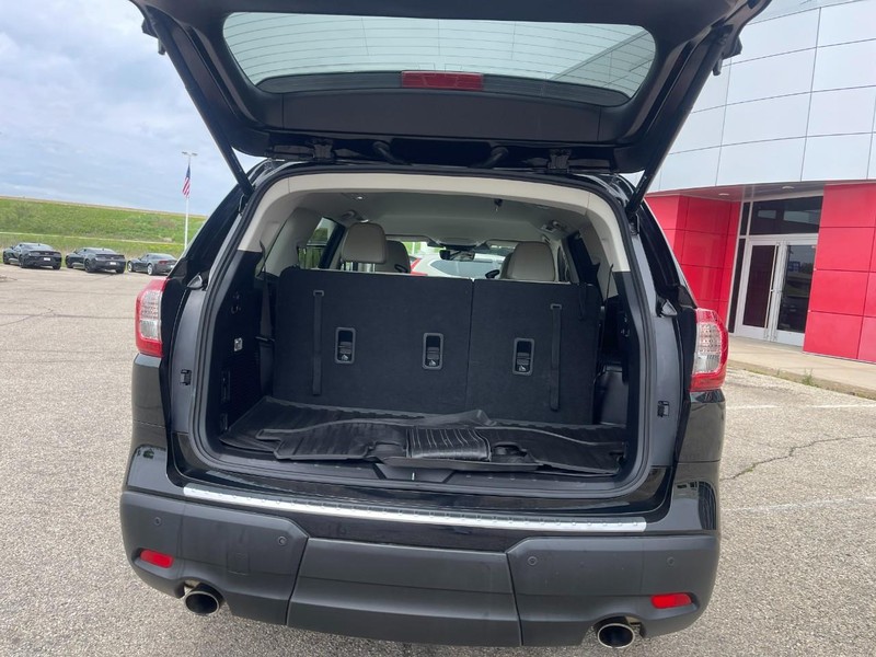 Subaru Ascent Vehicle Image 20