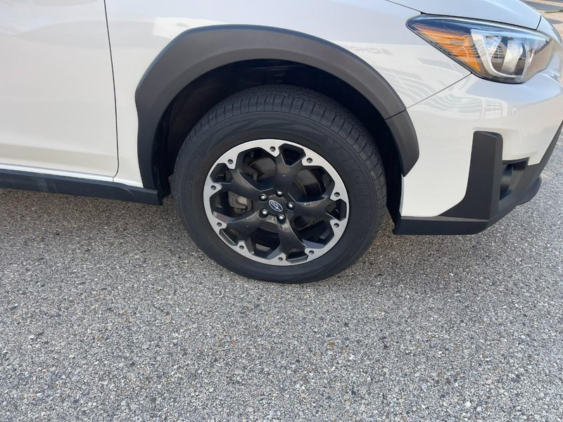 Subaru Crosstrek Vehicle Image 07