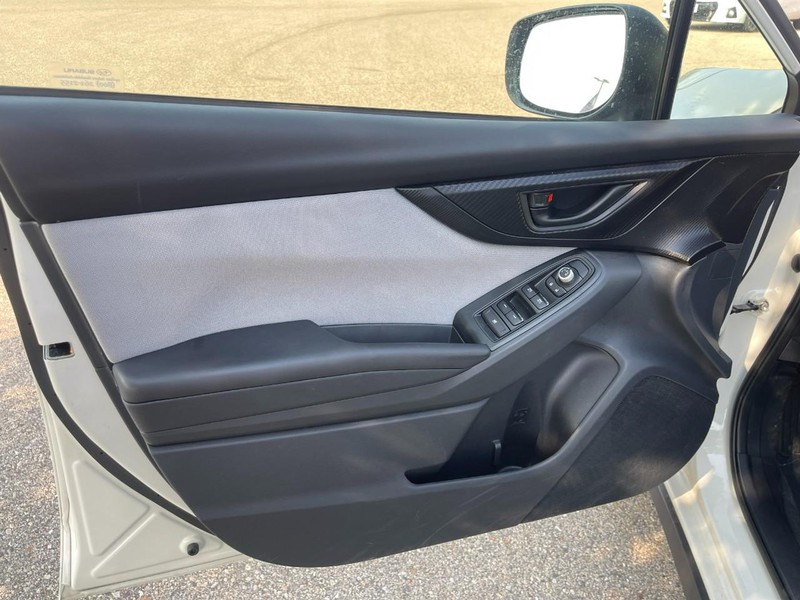 Subaru Crosstrek Vehicle Image 20