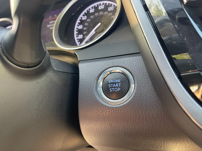 Toyota Camry Vehicle Image 29