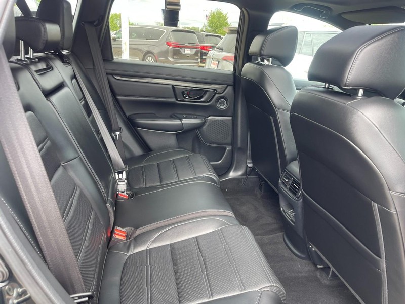 Honda CR-V Vehicle Image 14