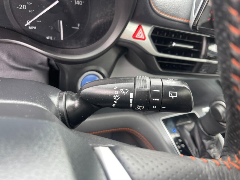 Toyota Sienna Vehicle Image 29