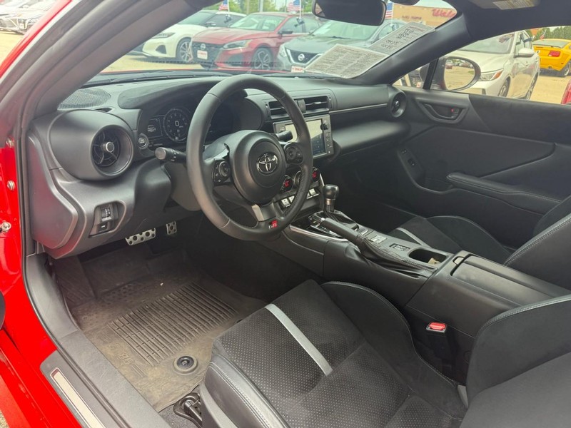 Toyota GR86 Vehicle Image 10