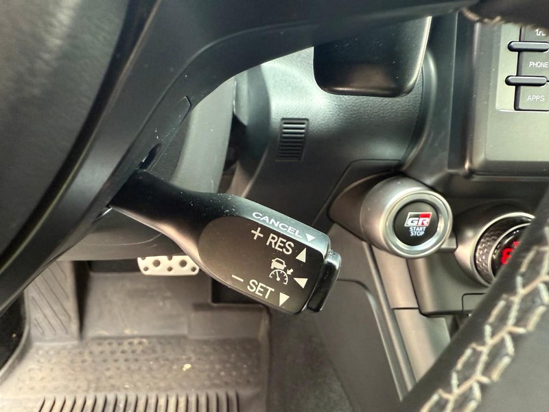 Toyota GR86 Vehicle Image 17